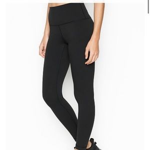 Victoria secret “Incredible Studio Legging”